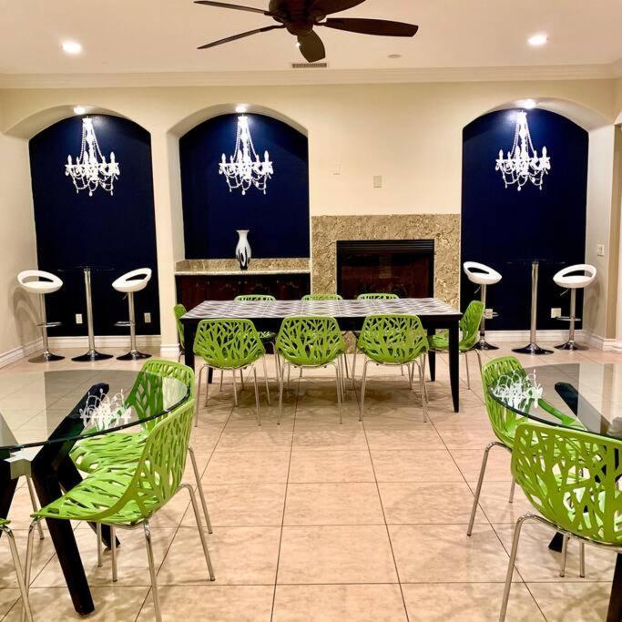 Que Syrah Temecula - Villa With 9 Bedroom 7 Ba With Spa In Wine Country Exteriör bild